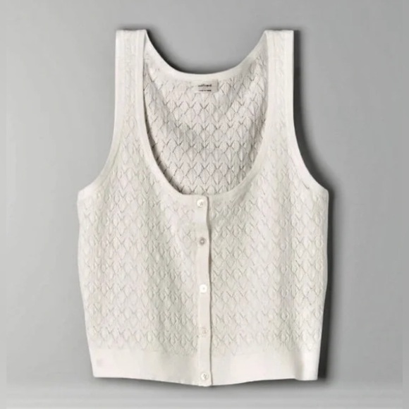 Aritzia Tops - Aritzia Wilfred Button Front Sweater Tank Size L